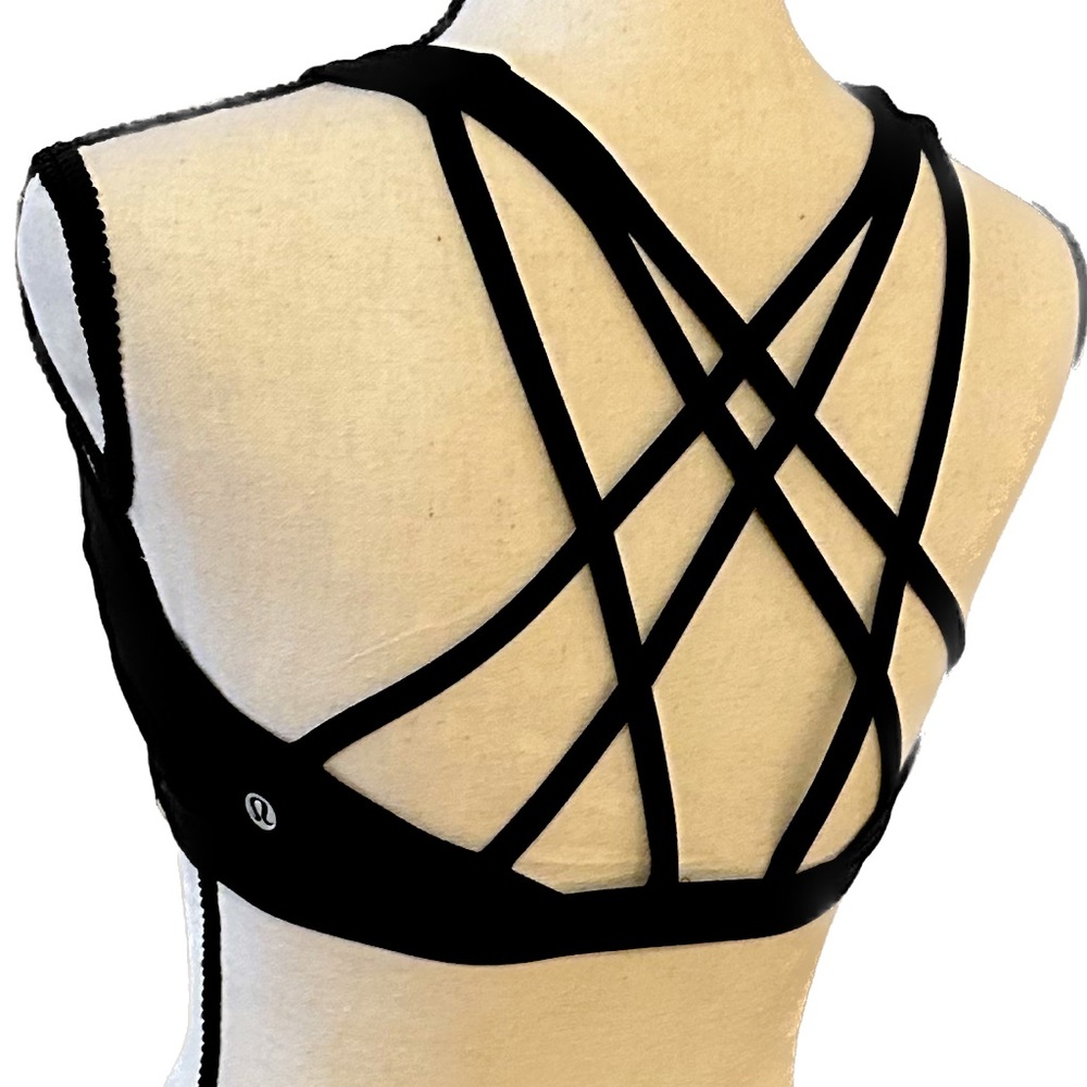 Lulu lemon sports bra